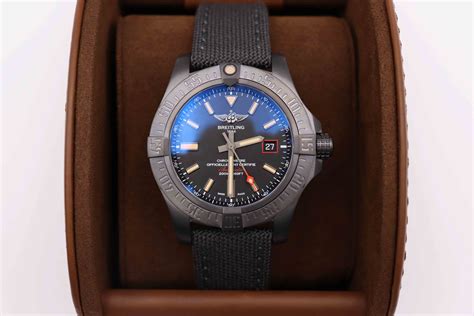 breitling blackbird serie speciale prezzo|Breitling blackbird avenger 44.